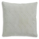 Doriana Pillow