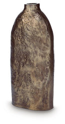 Wallmond Vase