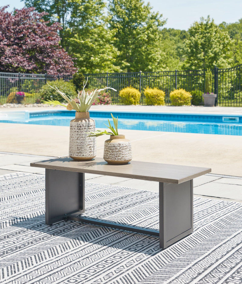 Bree Zee Outdoor End Table