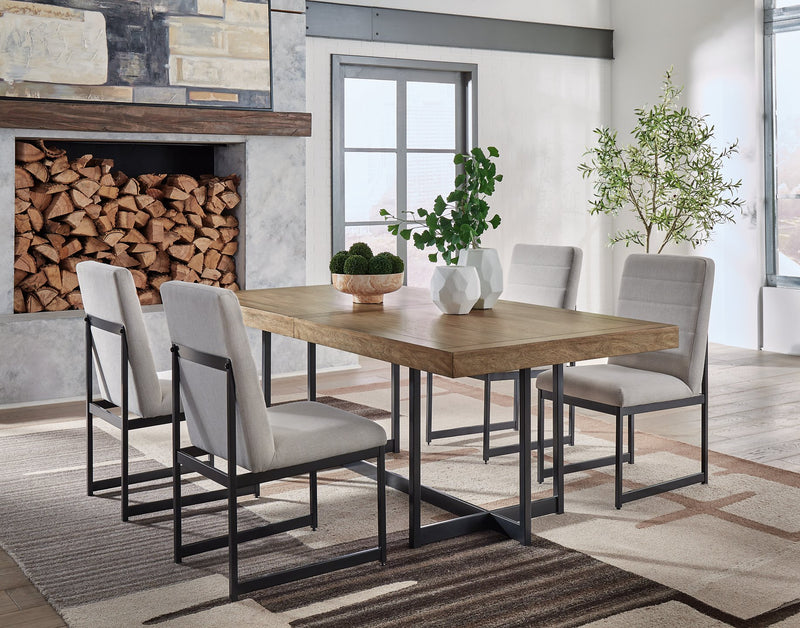 Tomtyn Dining Room Set