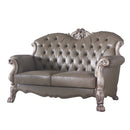 Loveseat w/3 Pillows